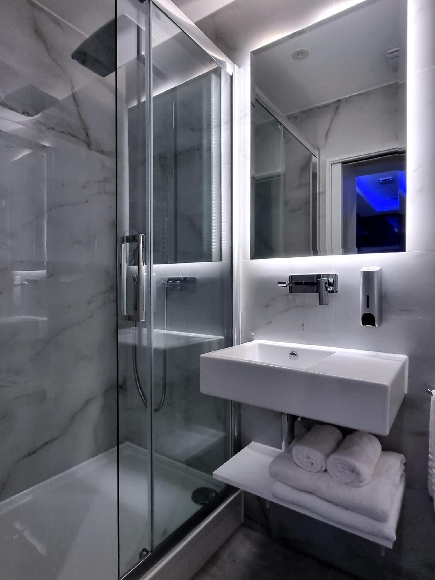 Nox Kensington Gardens Aparthotel London Szoba fotó
